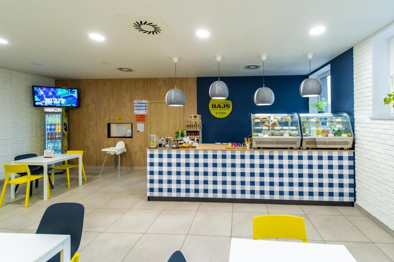 Gosciniec Promus Hotel Zabrze Ngoại thất bức ảnh