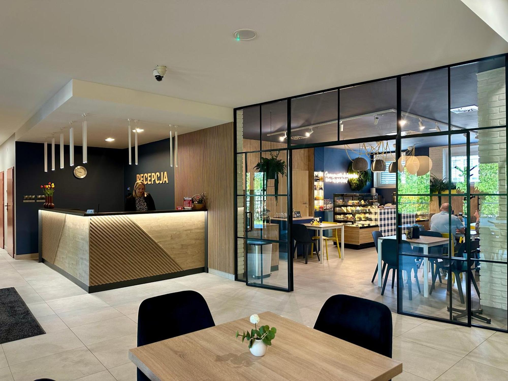 Gosciniec Promus Hotel Zabrze Ngoại thất bức ảnh