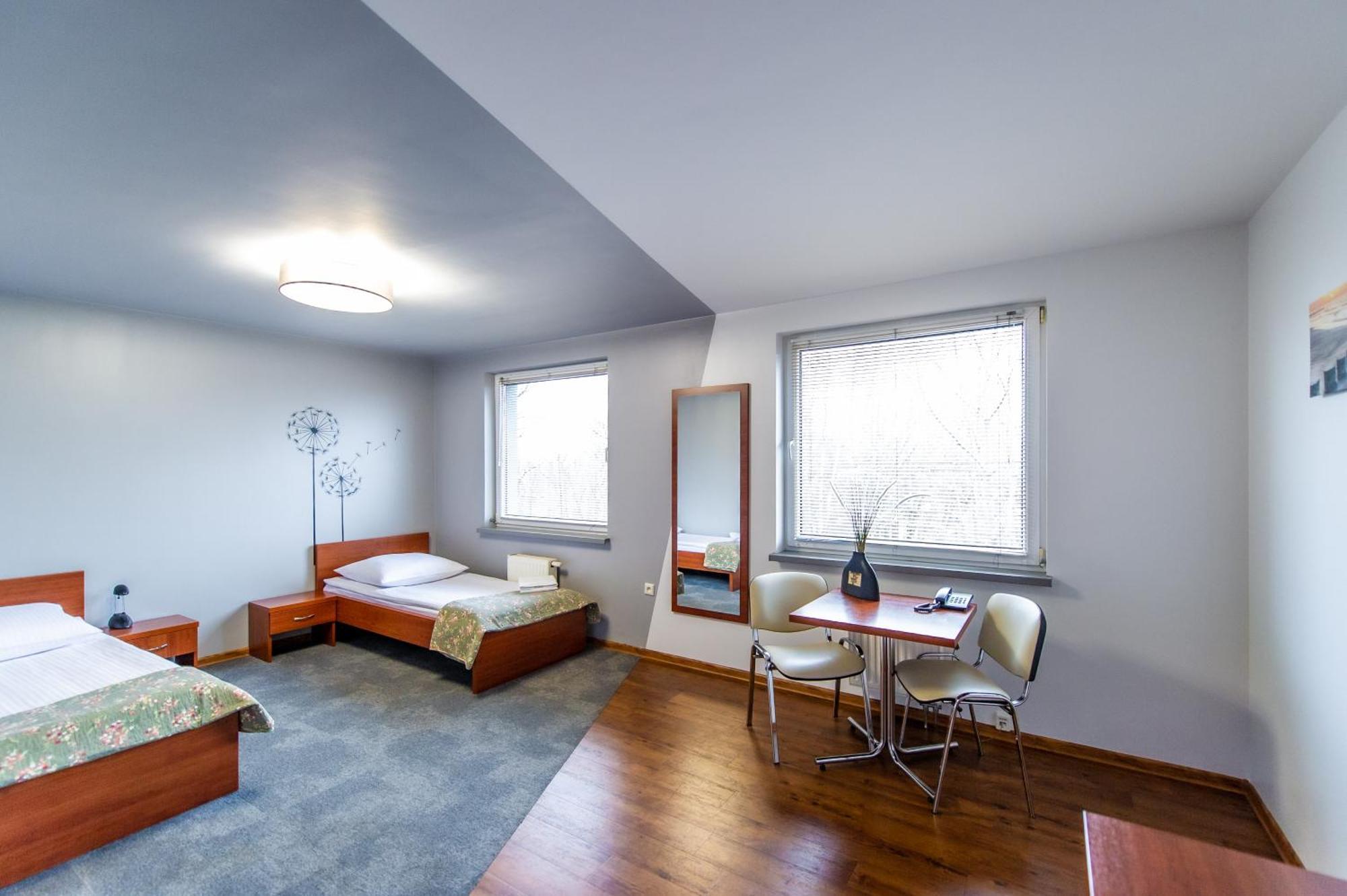 Gosciniec Promus Hotel Zabrze Ngoại thất bức ảnh